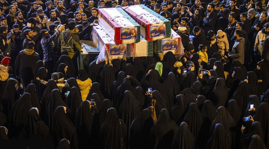 طهران.. تشييع مهيب لجثامين المستشارين الايرانيين الشهداء