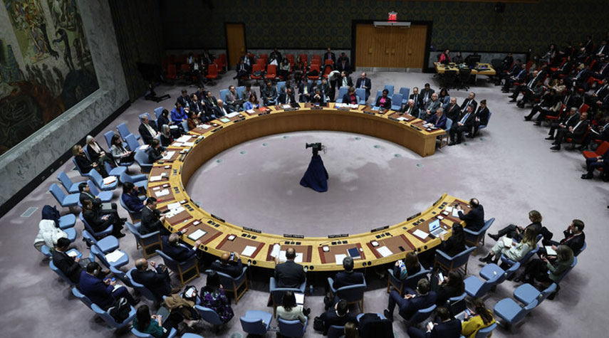 انسحاب دبلوماسيين من جلسة مجلس الأمن خلال كلمة سفير الكيان الصهيوني