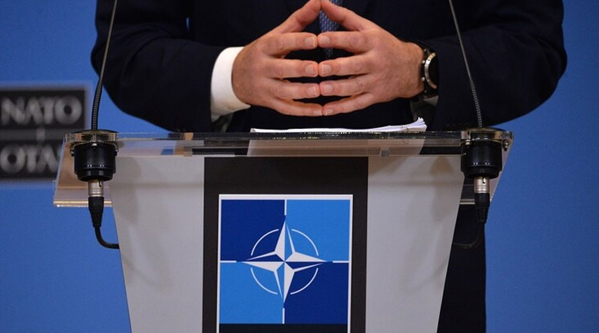 خبير: هزيمة أوكرانيا ستؤدي إلى انهيار الناتو