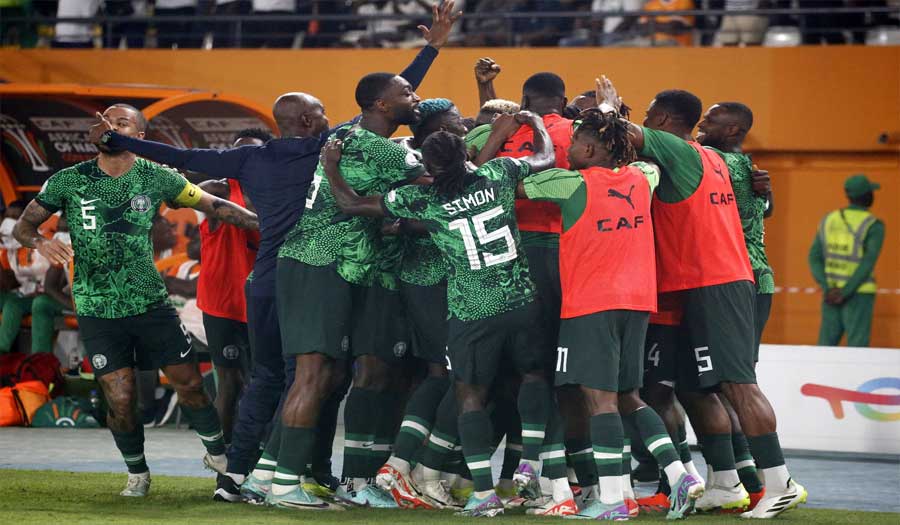 نيجيريا تجتاز الكاميرون وتلحق بأنغولا الى ربع نهائي كأس إفريقيا