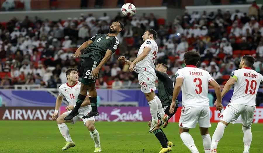 طاجيكستان تفوز على الإمارات بركلات الترجيح لتبلغ ربع نهائي كأس آسيا