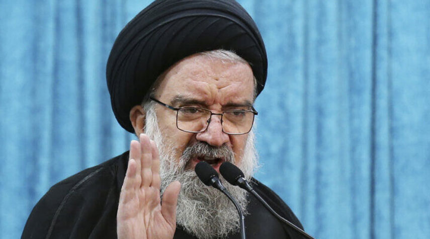 آيه الله خاتمي: الشرق الأوسط الجديد بدأ يتبلور حول محور المقاومة