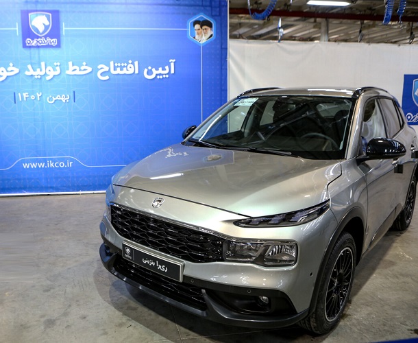 إيران.. تدشين خط إنتاج سيارة كهربائية جديدة