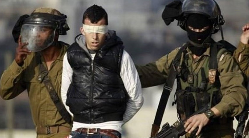 الإحتلال الصهيوني يشن حملة اعتقالات ومداهمات في الضفة