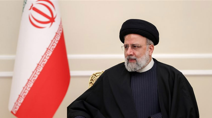 الرئيس الإيراني يبحث مع أمير قطر المستجدات في غزة