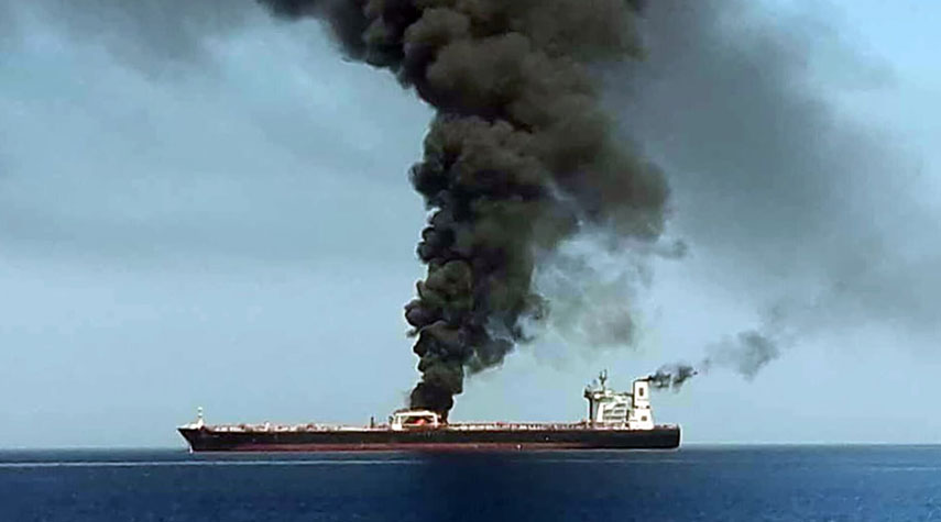 شركة "أمبري": اندلاع حريق على متن سفينة إسرائيلية قرب عدن