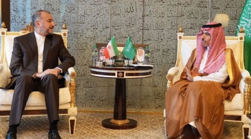 وزير الخارجية الإيراني يلتقي نظيره السعودي في جدة
