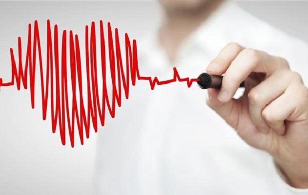 ما آثار عدم انتظام ضربات القلب؟