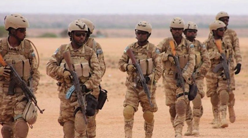 الجيش الصومالي يهاجم قواعد لحركة الشباب المسلحة