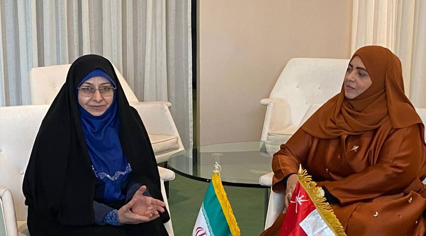 إيران وسلطنة عمان تؤكدان على تعزيز العلاقات خاصة في مجال المرأة والأسرة