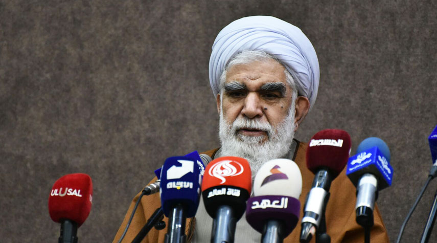 آية الله أختري رئيساً لجمعية الصداقة الإيرانية السورية