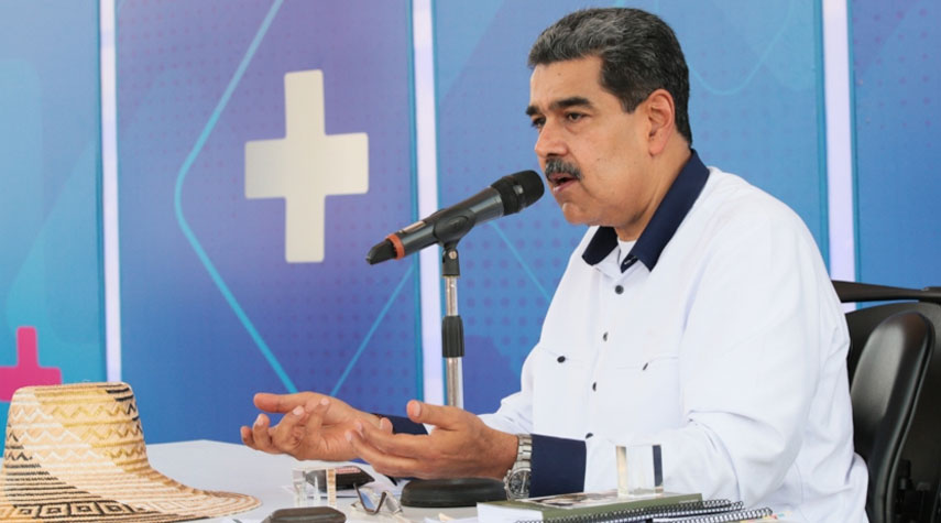 مادورو يحذر من زعزعة استقرار فنزويلا