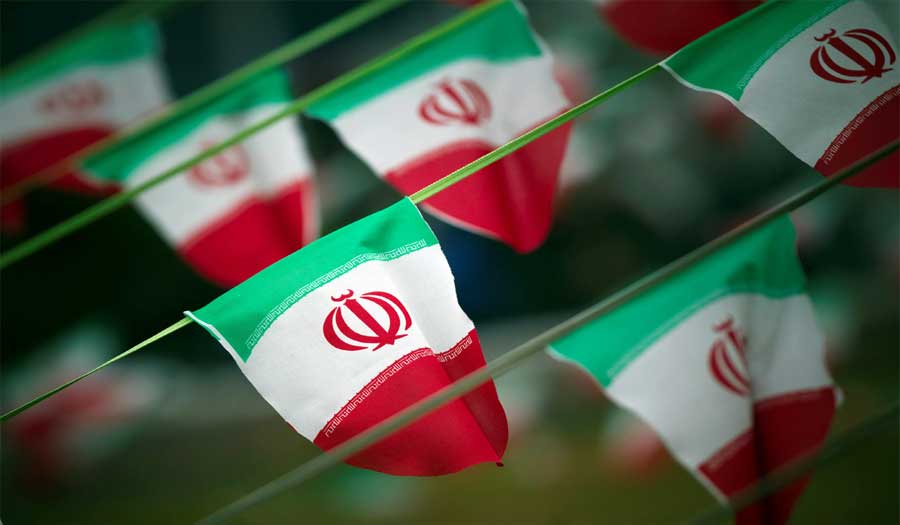 يوم الجمهورية الاسلامية تبلور لرؤية الامام الخميني وتجسيد لإرادة الشعب الايراني