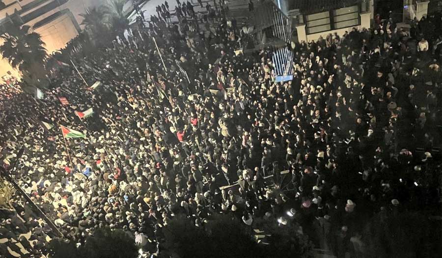 لليوم الثامن.. استمرار تظاهرات الشعب الأردني في محيط سفارة الاحتلال