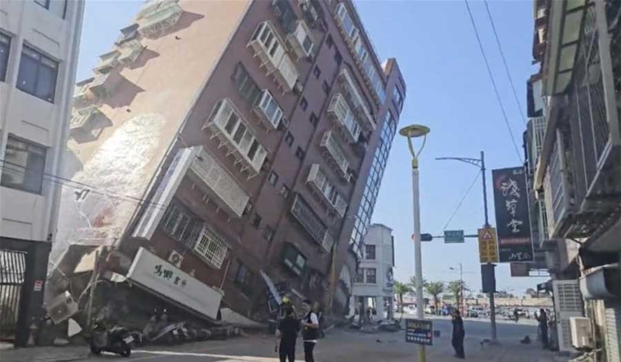 1011 مصابًا جراء أقوى زلزال ضرب تايوان منذ 25 عاما