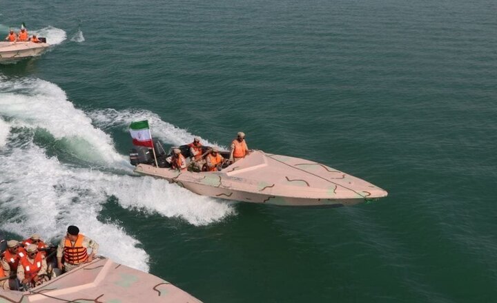 إيران.. ضبط سفينة محملة بالمخدرات في المياه الجنوبية