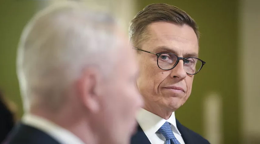 الرئيس الفنلندي يدعو إلى الاستعداد "للصراع" مع روسيا
