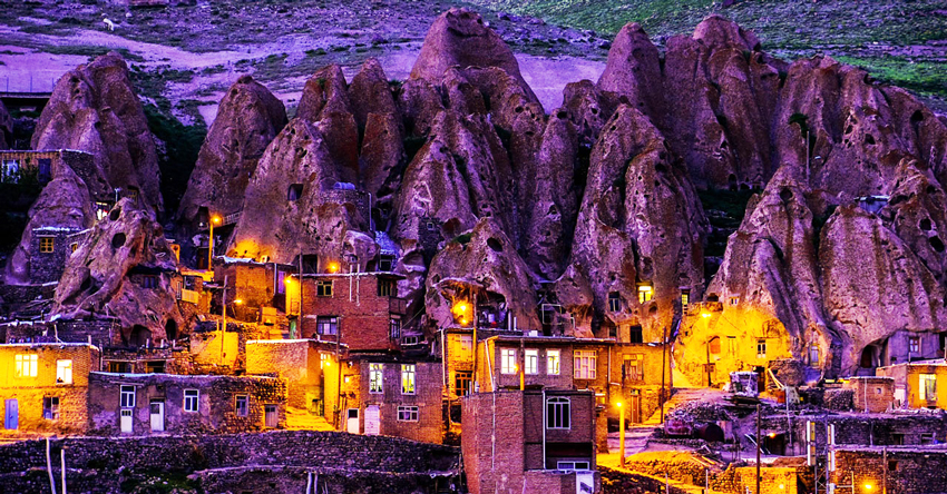 ملف 8 قرى سياحية إيرانية ضمن العولمة