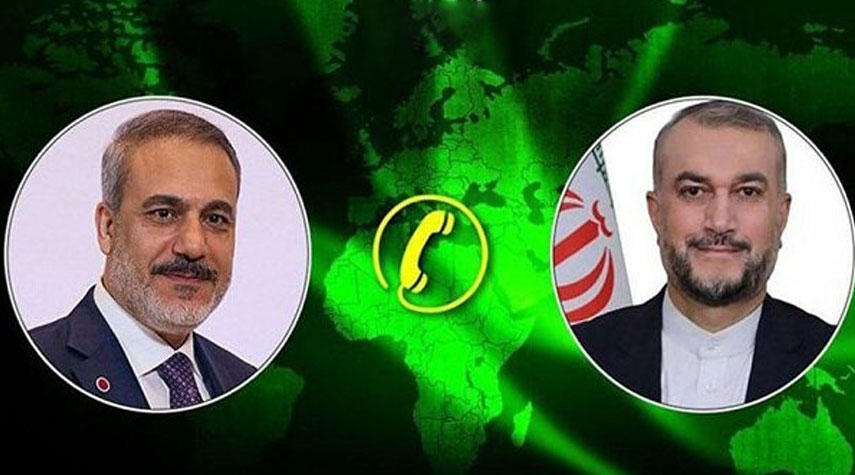 وزير الخارجية الايراني والتركي يناقشان التطورات في المنطقة
