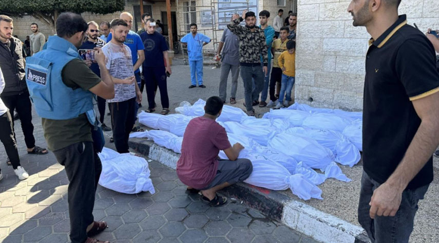 انتشال جثامين 50 شهيداً دفنهم الإحتلال جماعيّاً بمستشفى ناصر في غزة