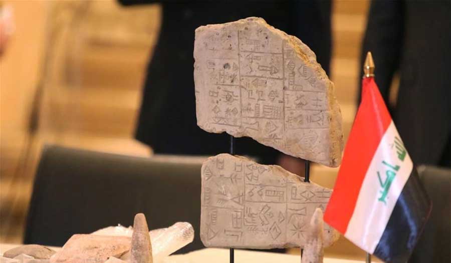 الثقافة العراقية تسترد آلاف القطع الأثرية المهربة 