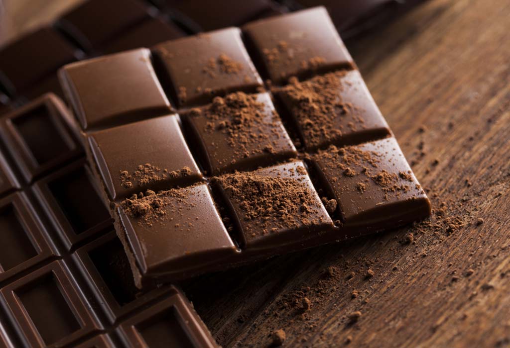 الشوكولاتة الداكنة.. هل مفيدة لصحتك حقا؟