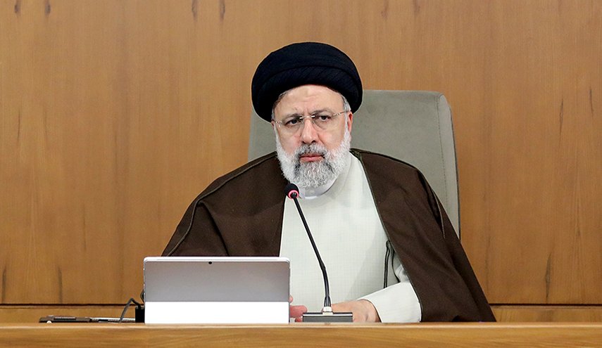 الرئيس الإيراني: الانتفاضة في الغرب لن تخمد بممارسة العنف