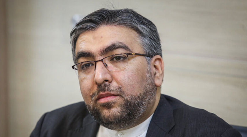 برلماني إيراني: العنف ضد الطلاب في الغرب لا يمنعهم من مطالبة الحق