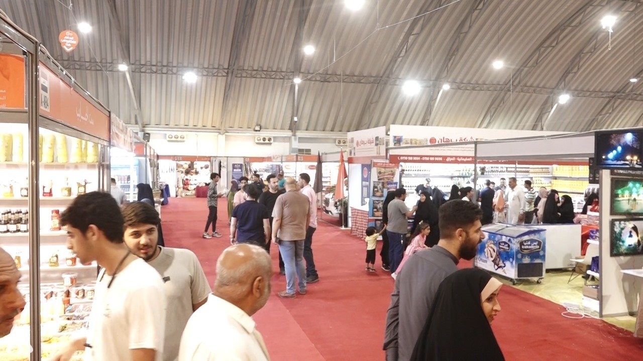 افتتاح مهرجان النجف للتسوق الشامل بمشاركة عربية وأجنبية