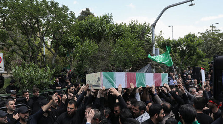 تشييع رفات شهداء الدفاع المقدس المجهولين الهوية في جميع أنحاء إيران