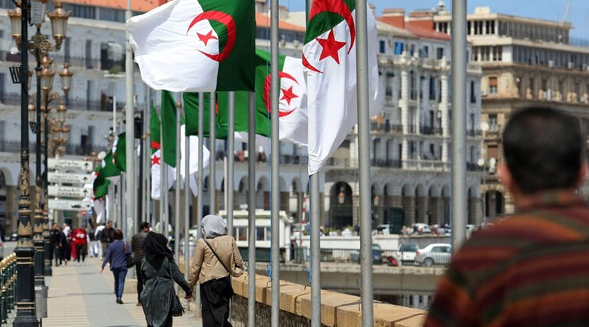 4 أحزاب تعلن تأسيس تحالف سياسي قوي في الجزائر