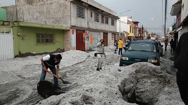 48 وفاة إثر موجة حر غير مسبوقة في المكسيك.. وعاصفة برد تجتاح المدن