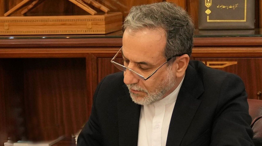 عراقجي يدعو لجهود دبلوماسية لوقف جرائم الكيان الصهيوني