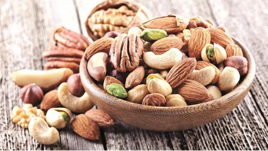 المكسرات تخفض مخاطر الإصابة بهذا المرض الخطير